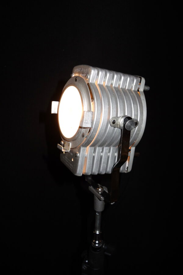 Vintage 2024 fresnel light