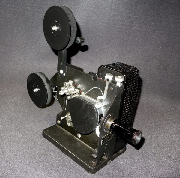 Circa 1920's RARE 16mm KODASCOPE MODEL 'C' Cinema Projector - Cinema  Antiques